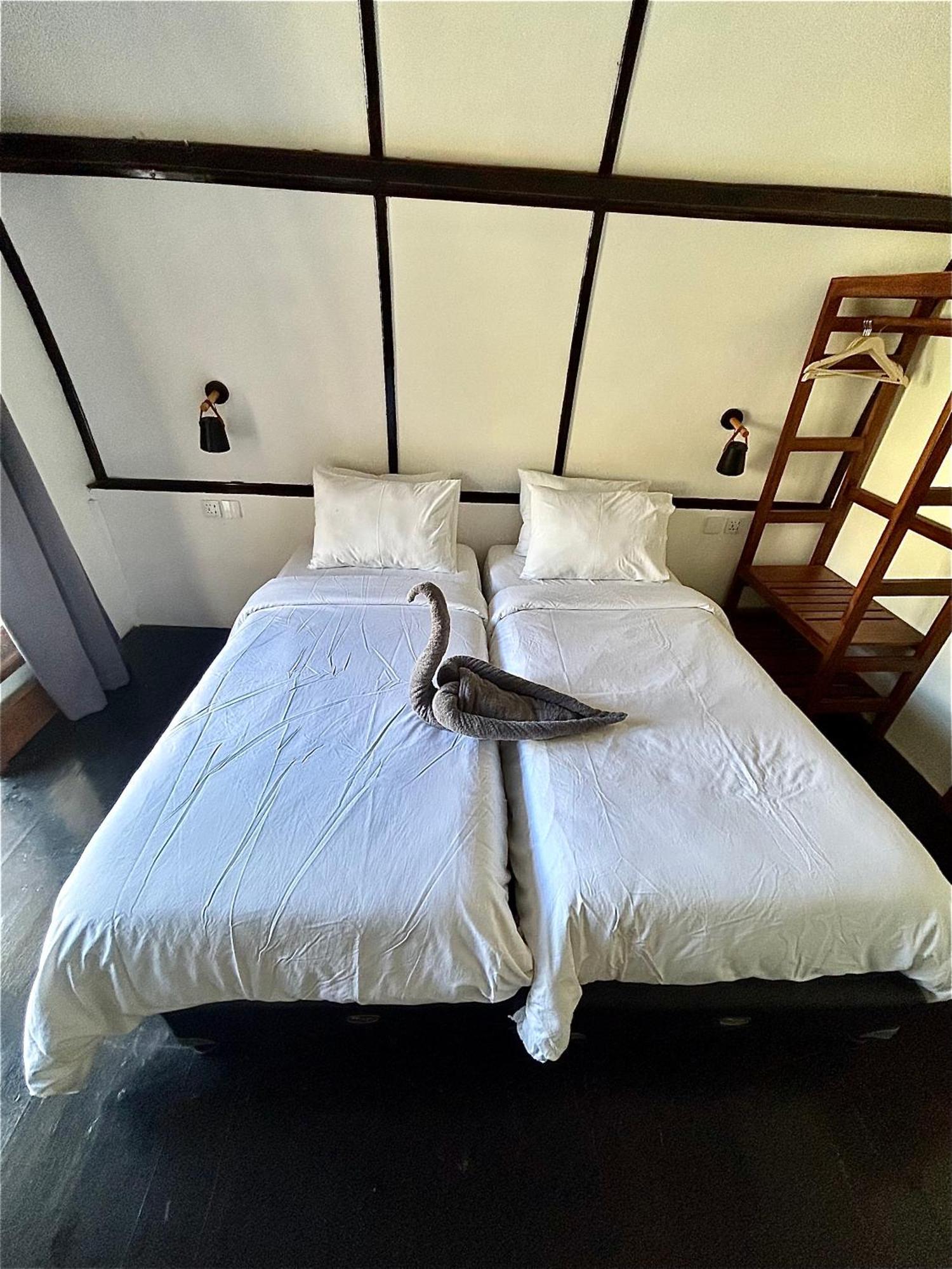 Damai Bungalows Maluk ภายนอก รูปภาพ